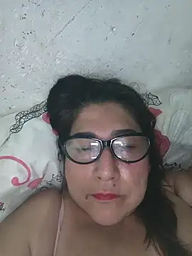 Snapshot of PatriciaGrajales chatting on 04-26-26, 02:42 PatriciaGrajales online show from 04-26-26, 02:42