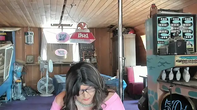 Snapshot of xjaneyxx chatting on 05-24-26, 10:48 xjaneyxx online show from 05-24-26, 10:48