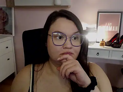 HollyDanceSoul online show from 02-20-26, 06:26