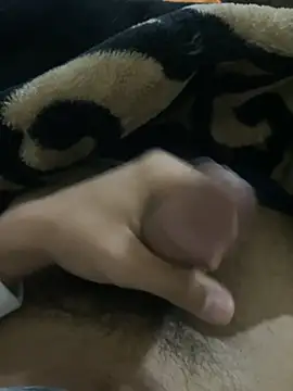 Snapshot of Youd773 chatting on 01-15-26, 06:00 Youd773 online show from 01-15-26, 06:00