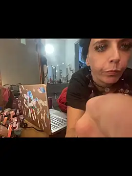 MegaTinyyy online show from 05-24-26, 05:45