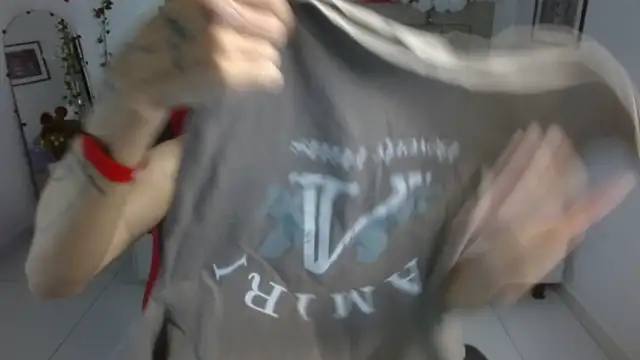 Axel fox77 online show from 05-26-26, 12:50
