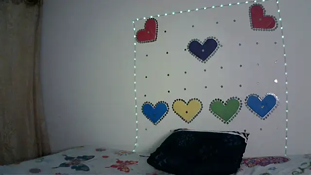 Mia Suarez7 online show from 04-08-26, 01:22