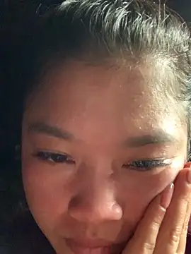 Snapshot of Naalyy chatting on 02-15-26, 06:21 Naalyy online show from 02-15-26, 06:21