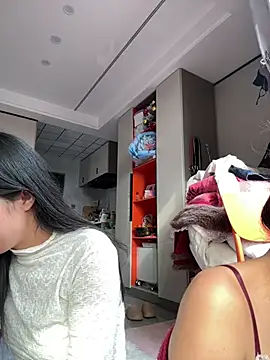 Keke-love online show from 01-12-26, 05:56