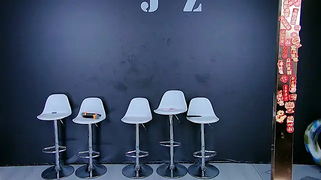 D-lucky2 online show from 03-17-26, 11:35
