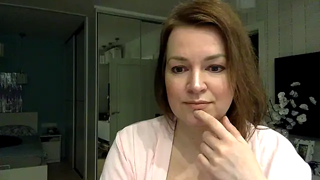 Ivoryne online show from 04-27-26, 08:18