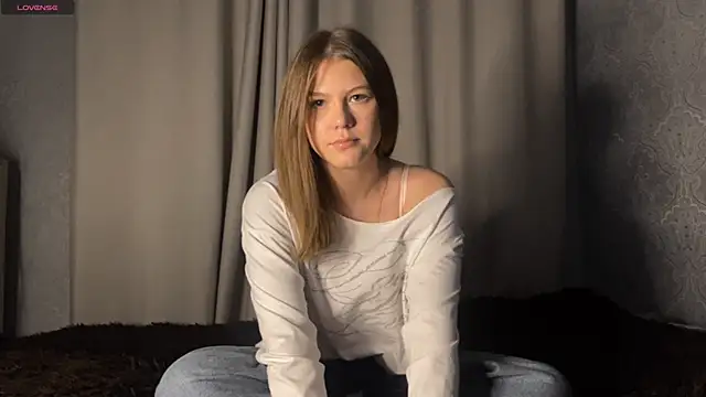 Snapshot of lilkaryne chatting on 02-16-26, 03:41 lilkaryne online show from 02-16-26, 03:41