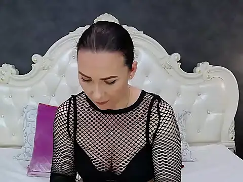 Snapshot of VeraNoir chatting on 01-15-26, 08:52 VeraNoir online show from 01-15-26, 08:52