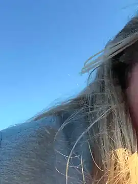 SexyBlondJoanna online show from 02-25-26, 07:40