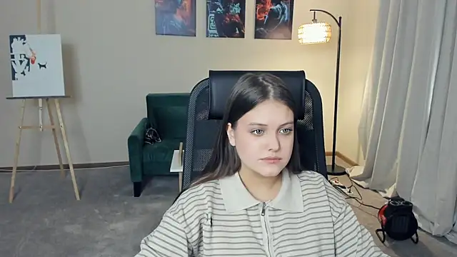 Snapshot of WhitleyMurra chatting on 01-10-26, 10:06 WhitleyMurra online show from 01-10-26, 10:06