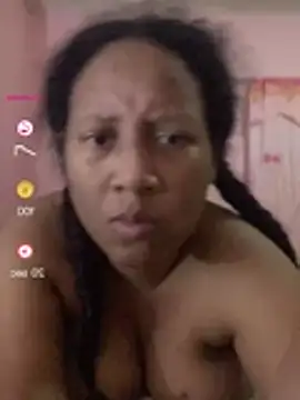 Snapshot of Eirondra_valeen chatting on 06-26-26, 03:33 Eirondra valeen online show from 06-26-26, 03:33