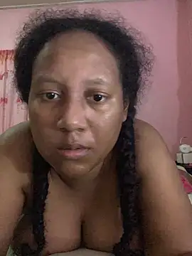 Snapshot of Eirondra_valeen chatting on 07-02-26, 01:05 Eirondra valeen online show from 07-02-26, 01:05