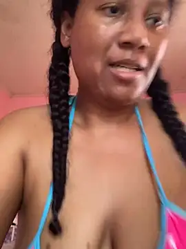 Snapshot of Eirondra_valeen chatting on 07-16-26, 02:12 Eirondra valeen online show from 07-16-26, 02:12