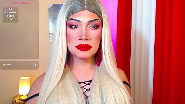 Snapshot of deliciousClaire chatting on 01-13-26, 06:35 deliciousClaire online show from 01-13-26, 06:35