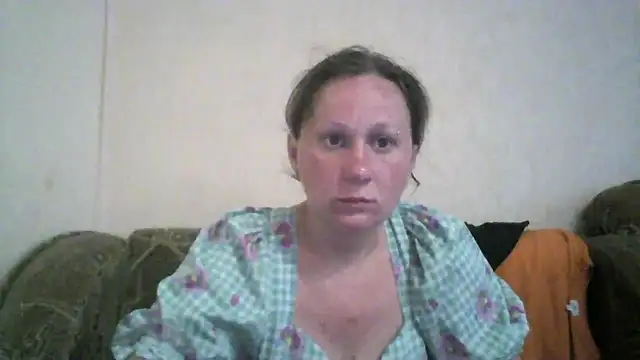 Snapshot of Norma_Wall chatting on 06-10-26, 05:01 Norma Wall online show from 06-10-26, 05:01