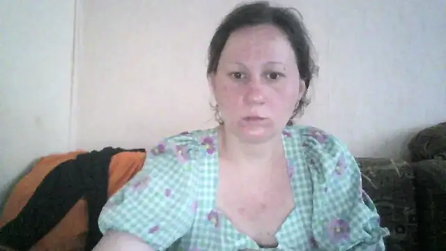 Snapshot of Norma_Wall chatting on 06-11-26, 04:43 Norma Wall online show from 06-11-26, 04:43