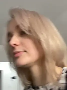 aka Blonde online show from 01-12-26, 05:56