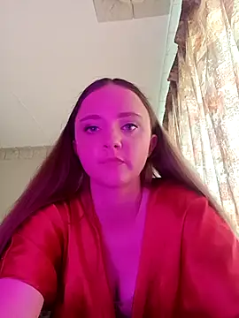 Snapshot of Queenbeebi chatting on 01-10-26, 11:01 Queenbeebi online show from 01-10-26, 11:01