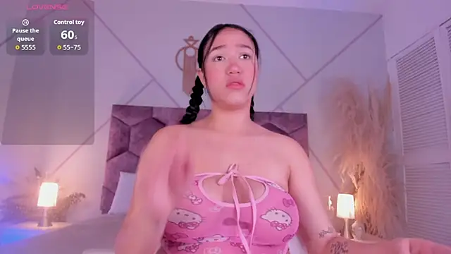 emily nova  online show from 05-29-26, 11:52