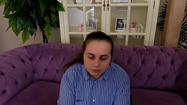 Snapshot of MikaFoxy chatting on 04-01-26, 05:52 MikaFoxy online show from 04-01-26, 05:52