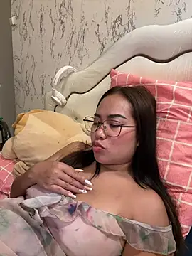 Ponthip online show from 06-23-26, 05:44