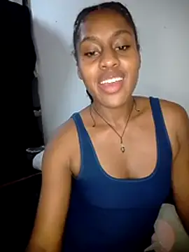 Snapshot of NicolVegaa chatting on 05-06-26, 03:24 NicolVegaa online show from 05-06-26, 03:24
