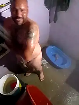 Guanatos13 online show from 04-24-26, 04:26