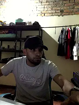 PollatronLatinDestruct online show from 01-12-26, 06:29