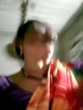 Snapshot of kiiuu_sexe chatting on 02-14-26, 07:05 kiiuu sexe online show from 02-14-26, 07:05