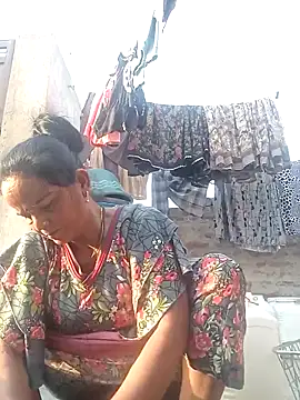 kiiuu sexe online show from 04-15-26, 12:12