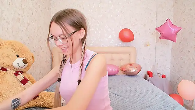 LolliStrawberry online show from 03-13-26, 07:04