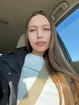 LeiaMood online show from 04-19-26, 03:17