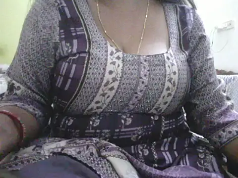 Snapshot of mohini_bhabhi chatting on 07-04-26, 08:09 mohini bhabhi online show from 07-04-26, 08:09