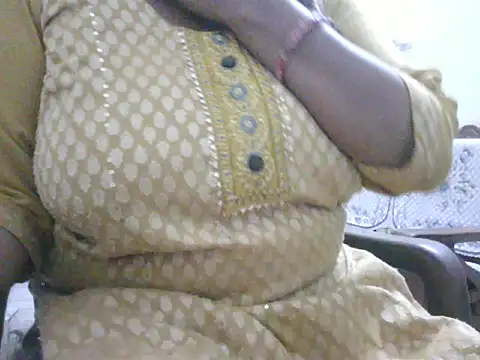 Snapshot of mohini_bhabhi chatting on 07-18-26, 06:01 mohini bhabhi online show from 07-18-26, 06:01