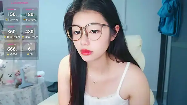 -XiaoYu-777 online show from 04-22-26, 10:06