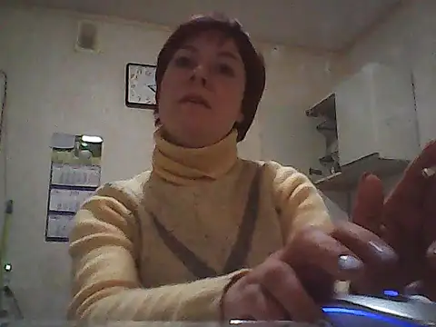 Snapshot of Fruittellalove chatting on 01-12-26, 01:16 Fruittellalove online show from 01-12-26, 01:16