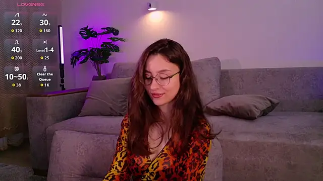 classy     online show from 05-28-26, 03:20