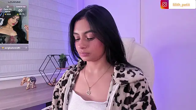 lilith petit  online show from 04-07-26, 12:49