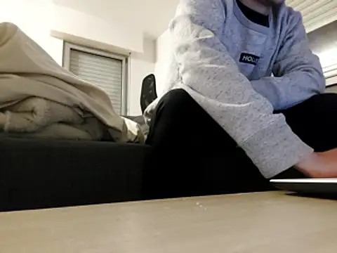 paoloandluna7 online show from 01-11-26, 08:25