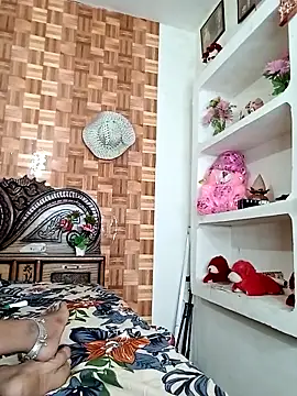 Angel eyes00 online show from 04-18-26, 06:23