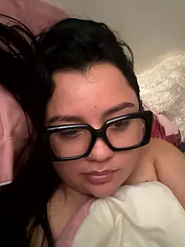 Snapshot of kimelizha chatting on 01-10-26, 07:26 kimelizha online show from 01-10-26, 07:26