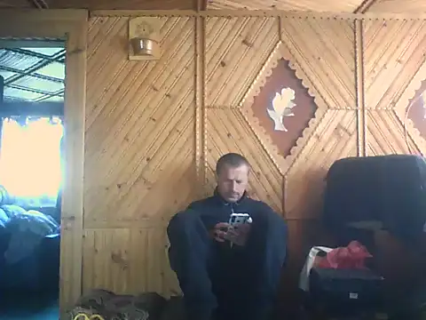 Ivan9iutt online show from 04-25-26, 01:41