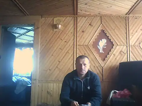 Ivan9iutt online show from 04-30-26, 01:06