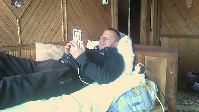 Ivan9iutt online show from 07-12-26, 07:32