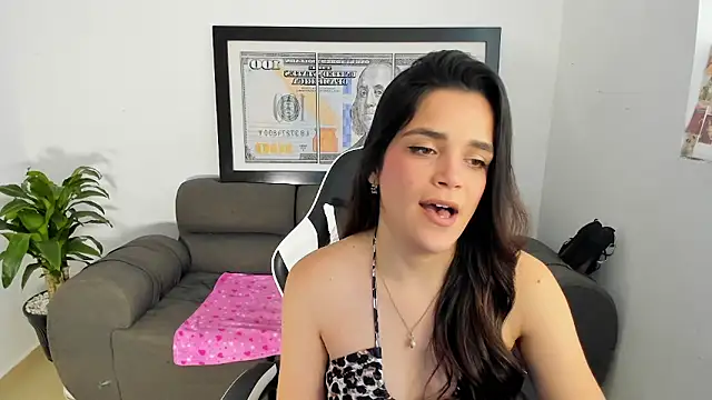 LucianaMoreau online show from 03-04-26, 08:59