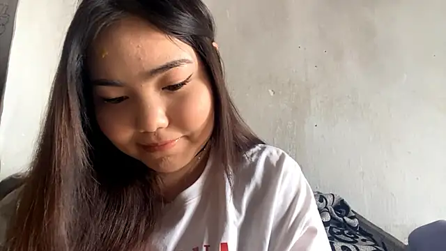 Snapshot of MollyAsian chatting on 01-11-26, 08:08 MollyAsian online show from 01-11-26, 08:08