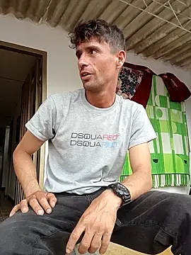 torvyHot online show from 04-23-26, 07:27