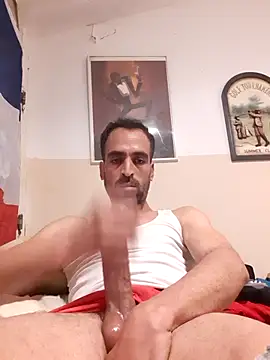 Snapshot of Najibbest chatting on 01-11-26, 12:04 Najibbest online show from 01-11-26, 12:04