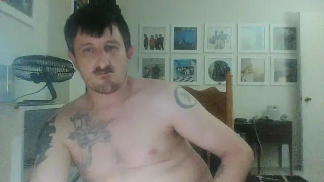 Snapshot of 2flimsy chatting on 07-08-26, 08:24 2flimsy online show from 07-08-26, 08:24